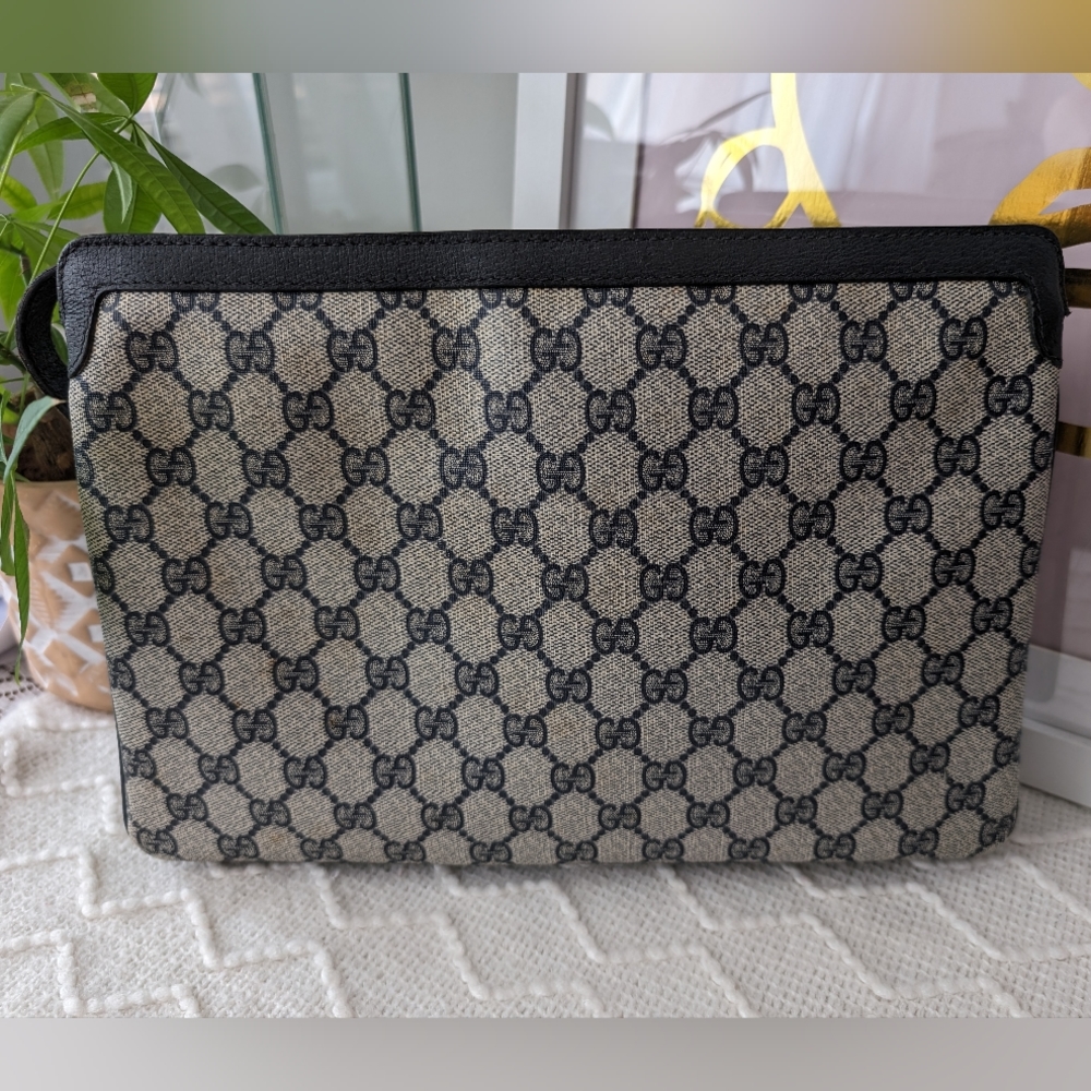 Vintage 1980s Gucci Shoulder Bag - Picture 2 of 16